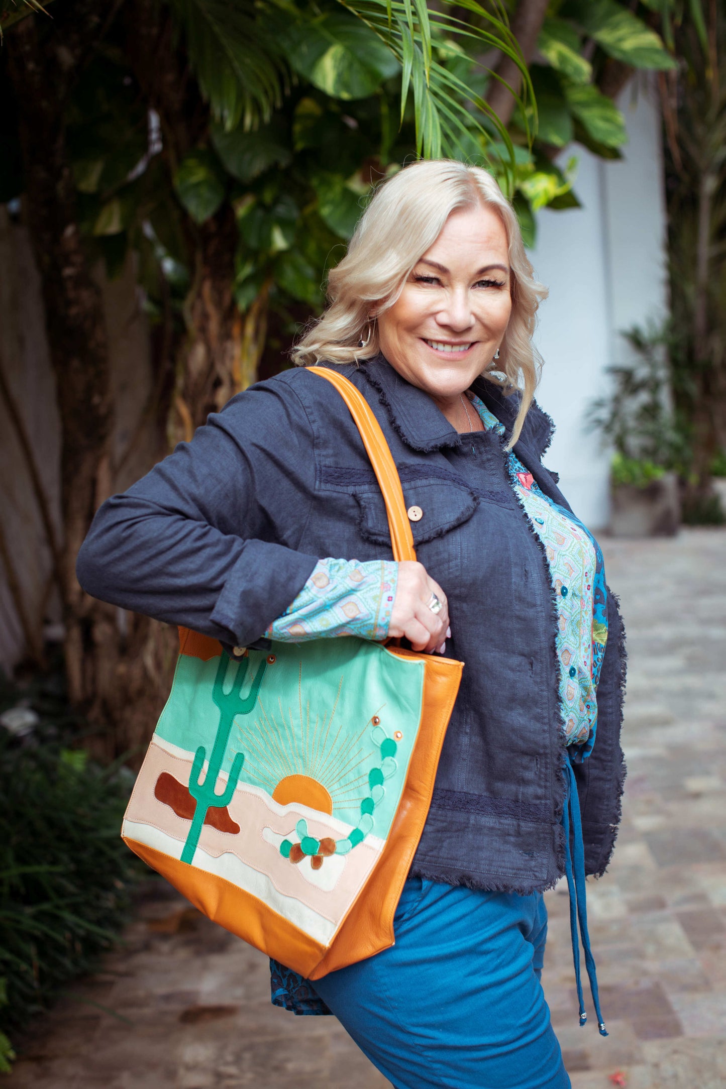 Carrying Cactus Tote bag